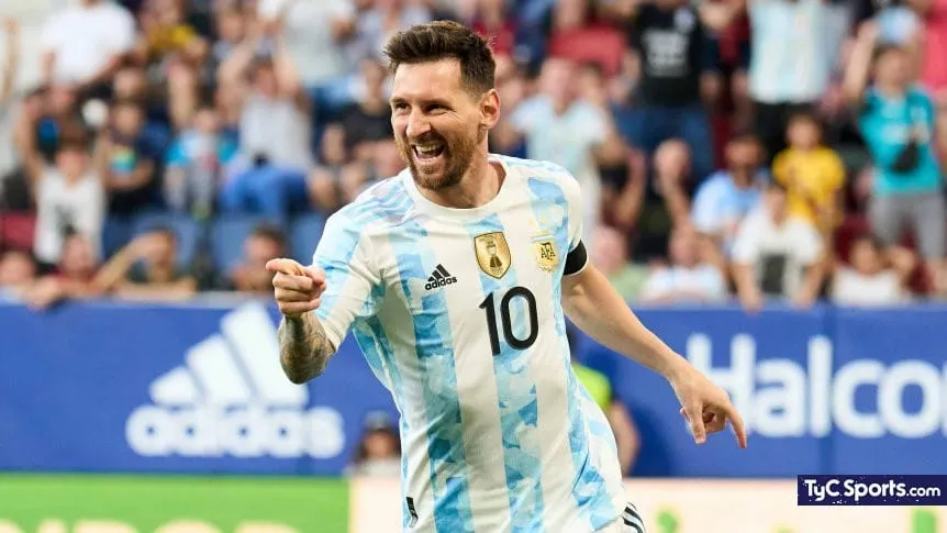 Con un golazo!! de Messi y Julián Álvarez, Argentina superó 2-1 a Australia y jugará los cuartos de final !!