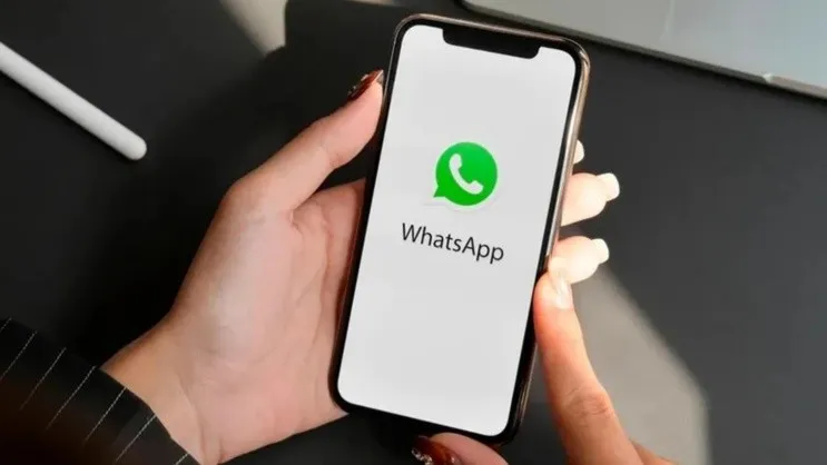 WhatsApp: el truco para leer mensajes de grupos sin que nadie se entere