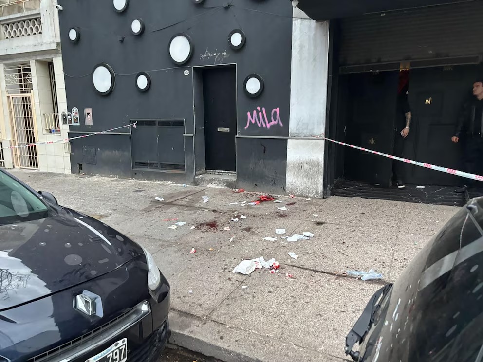 Pelea entre “cavernícolas” a la salida de un boliche: dos jóvenes resultaron heridos de arma blanca