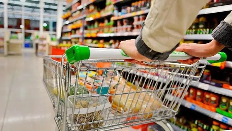 La inflación de noviembre fue de 2,5% y acumuló 27,9% en lo que va del año