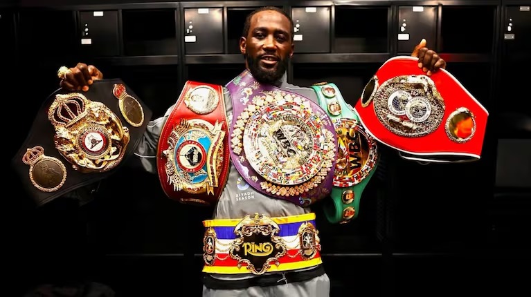 Terence Crawford anunció de manera sorpresiva su retiro del boxeo y no habrá revancha con el mexicano Saúl “Canelo” Álvarez