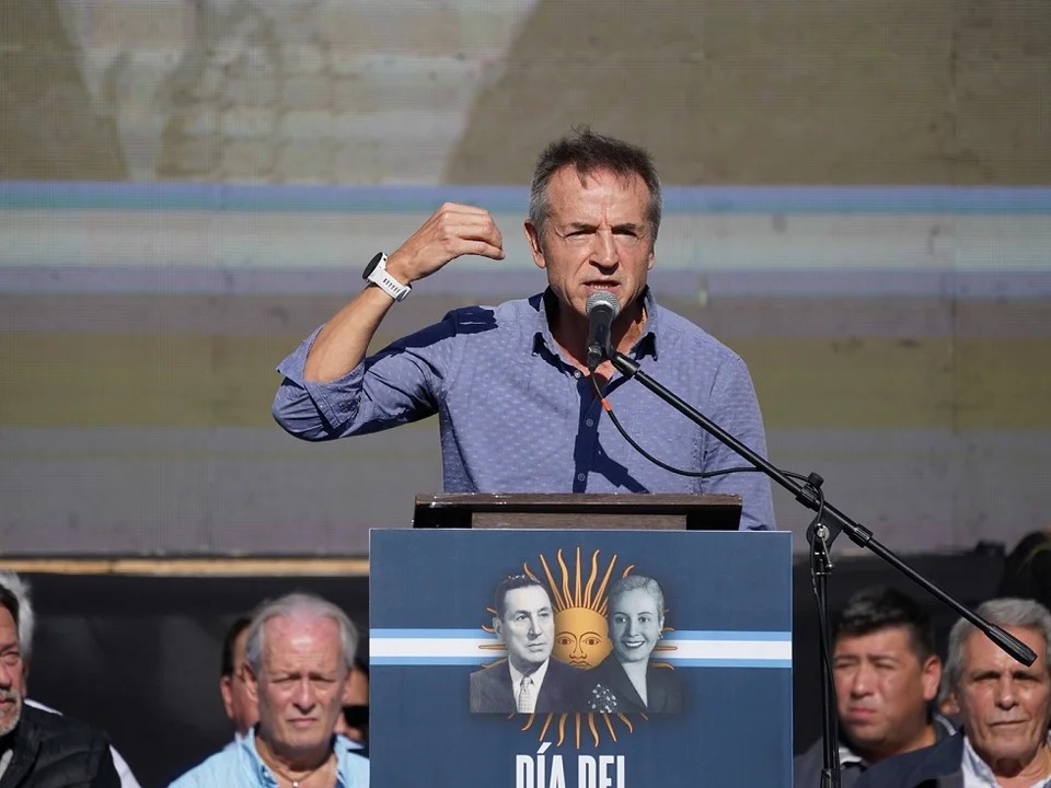 Los millonarios de la CGT solo saben hacer paros y movilizaciones desde hace 40 años: convocan uno para el 18 de diciembre