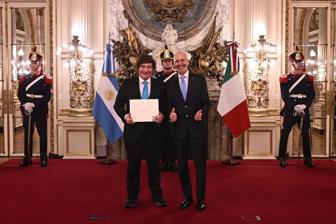 Nuevo Embajador de Italia en Argentina: fue recibido por el Presidente Javier Milei