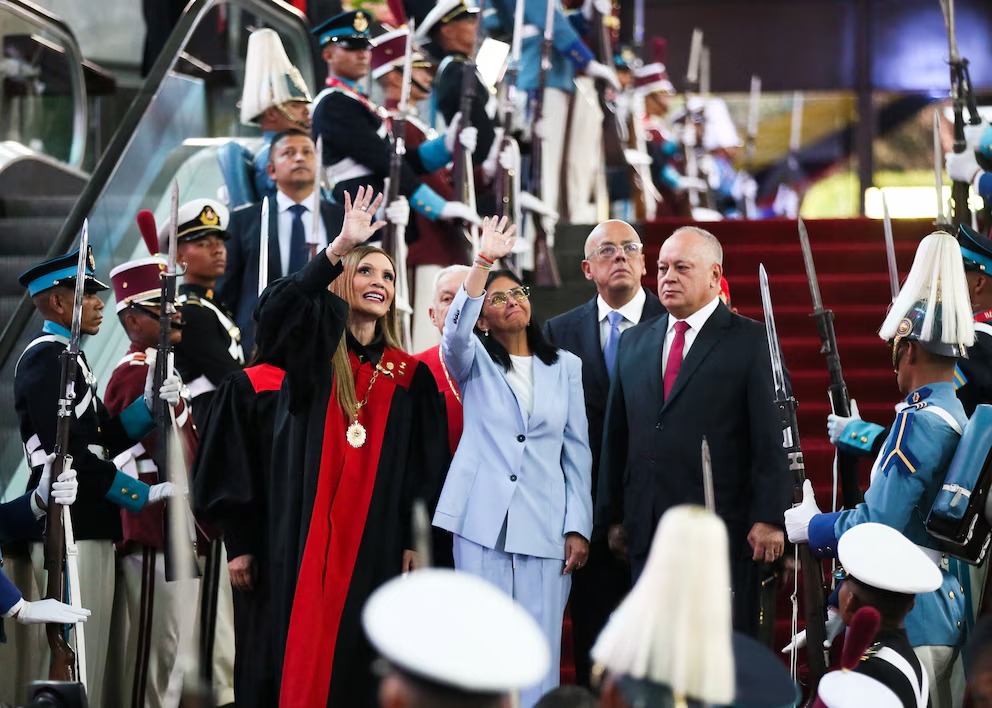 Fin de los presos políticos en Venezuela: la actual presidente anunció una Ley de Amnistía General y el cierre de la Cárcel del Helicoide