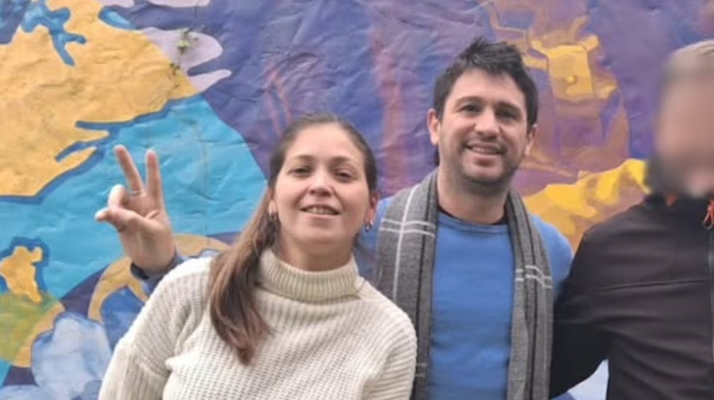 Detuvieron a dos empleados del Senado bonaerense acusados de liderar una secta que abusaba de mujeres