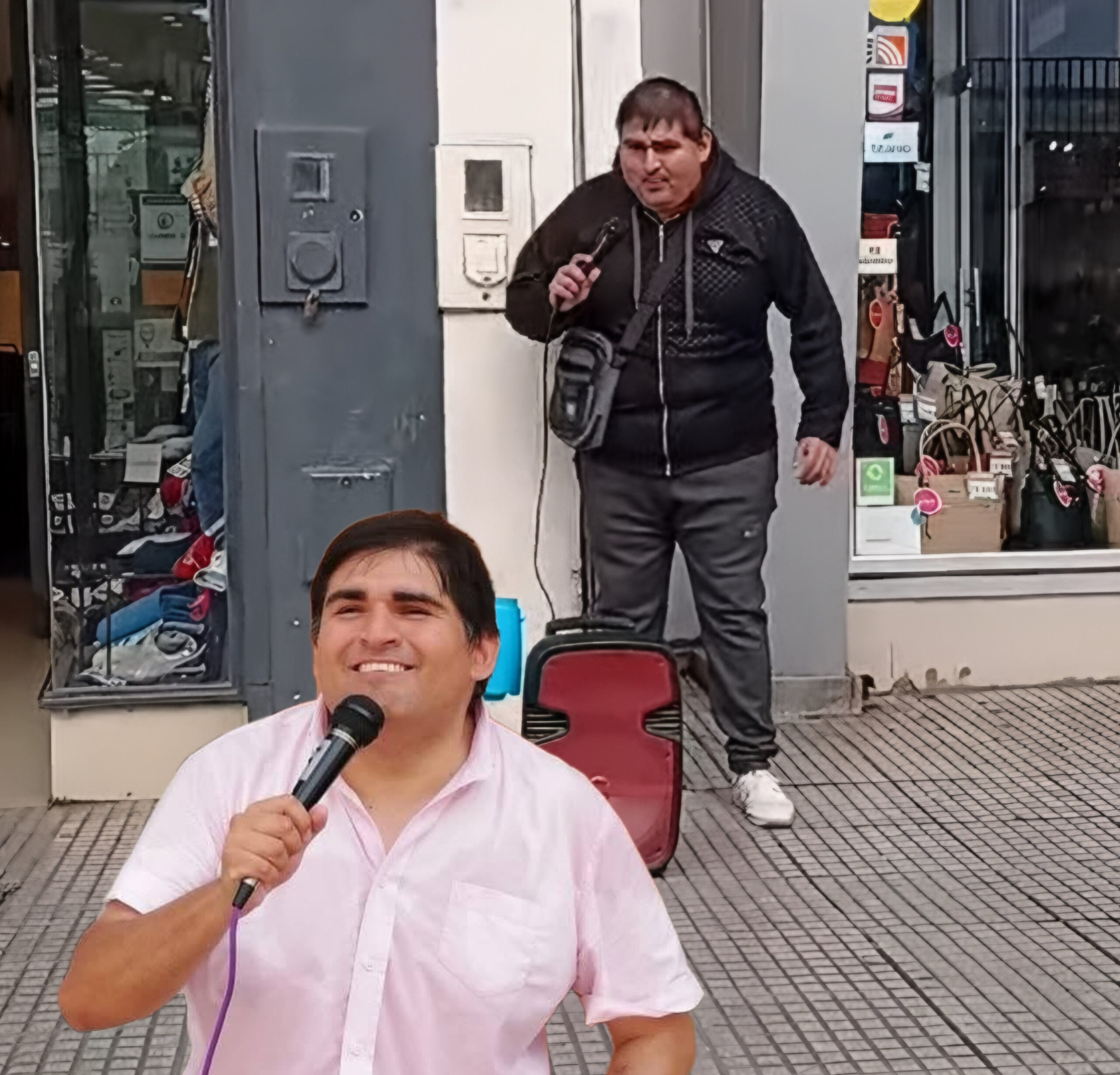 Un adiós que duele: partió Lorenzo, el artista que hizo de la calle su escenario y su hogar