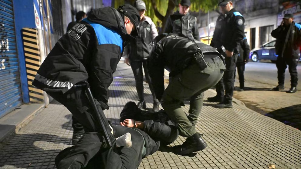 En Ciudad de Buenos Aires aprobaron la Ley Anti Trapitos: multas multimillonarias y hasta dos meses de cárcel