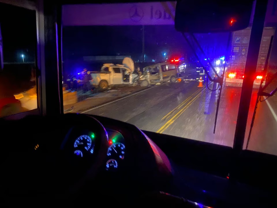 Fatal accidente en Tucumán: un muerto y varios heridos tras un violento choque entre dos camionetas en la Ruta 9