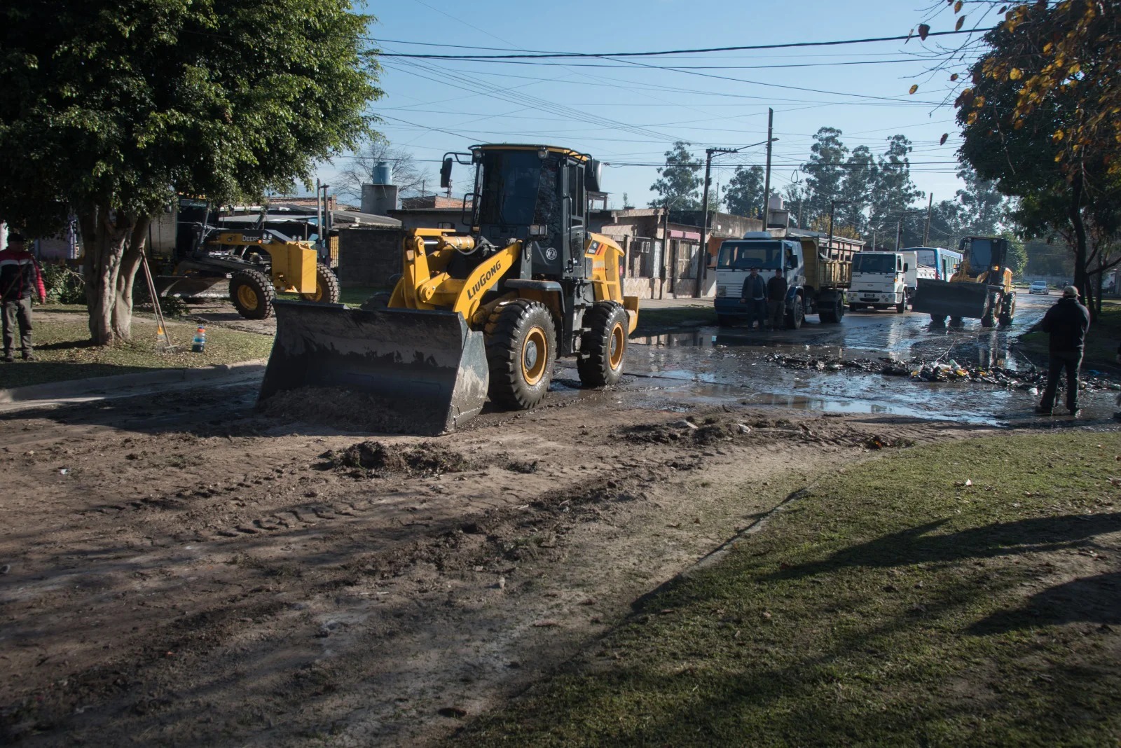 La Municipalidad de SM de Tucumán realiza mejoras urbanas a los Barrios San Alberto y Las Palmeras