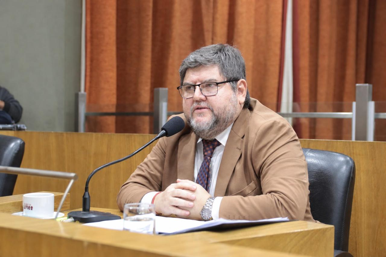 SM de Tucumán: el concejal Carlos Ale impulsó un proyecto para exigir controles y el vallado inmediato de bocas de tormenta peligrosas
