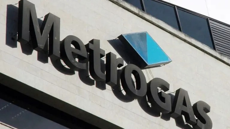 Edenor compra Metrogas a YPF por USD 780 millones