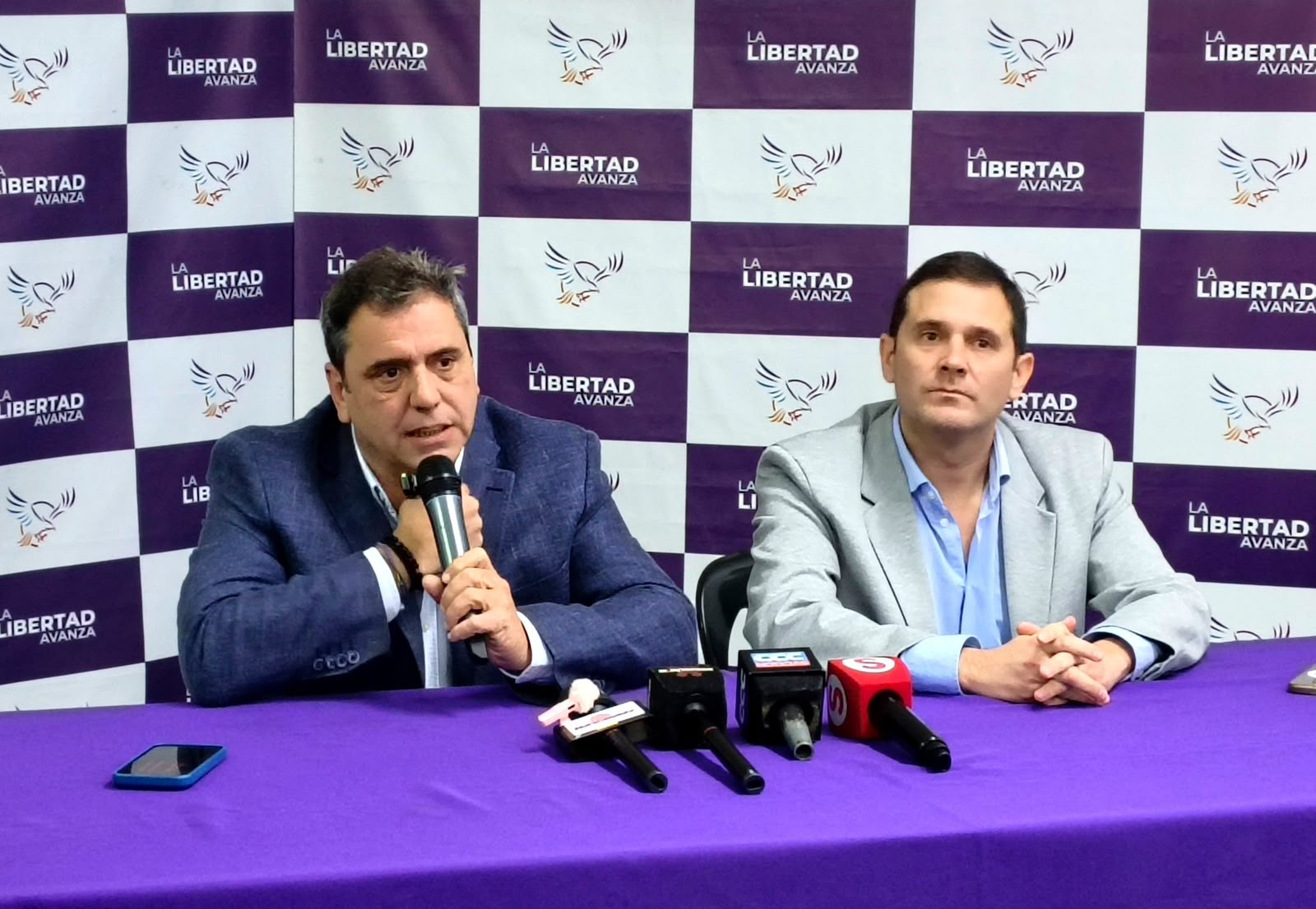 Catalán tildó a Campero y al resto de la oposición en Tucumán como “servil”, “obedientes y miedosos” al PJ local