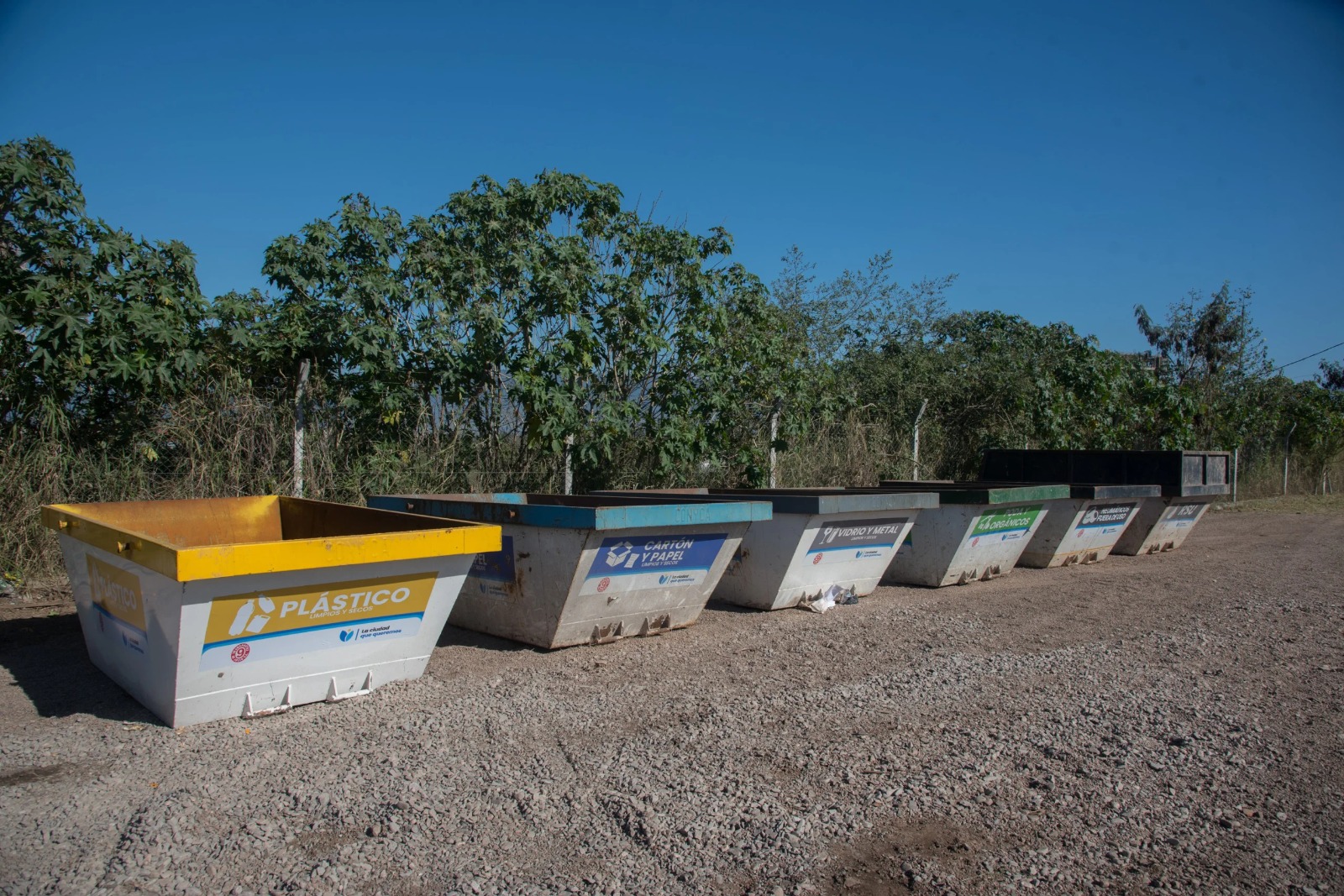 SM de Tucumán: operativo de limpieza del Canal Sur y suman un Punto Verde para prevenir la formación de basurales