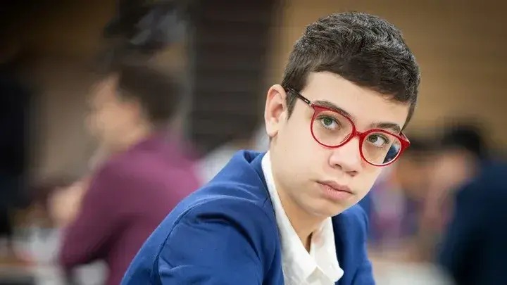 Faustino Oro, el genio argentino del ajedrez: le ganó una partida al número uno del mundo, Magnus Carlsen