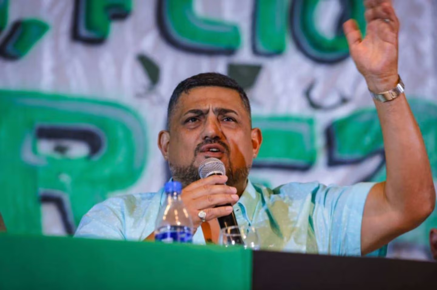 Gremialista sospechoso: detuvieron al secretario general de la UOM de Quilmes por circular con dos armas y cuchillos
