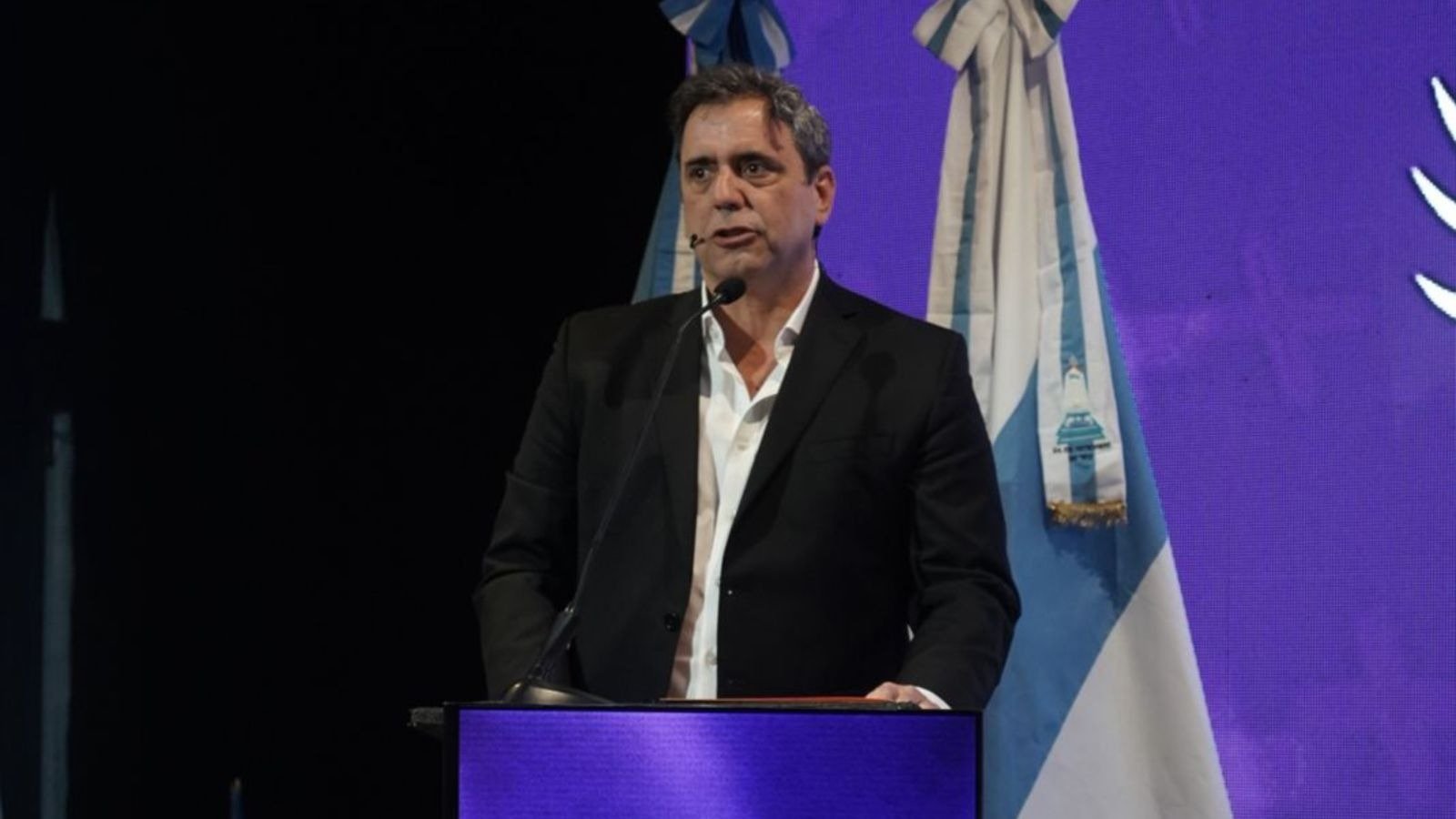 Catalán cruzó a Manzur: “Usted es parte de una generación de políticos que se encargó de que nadie quiera invertir en Tucumán”