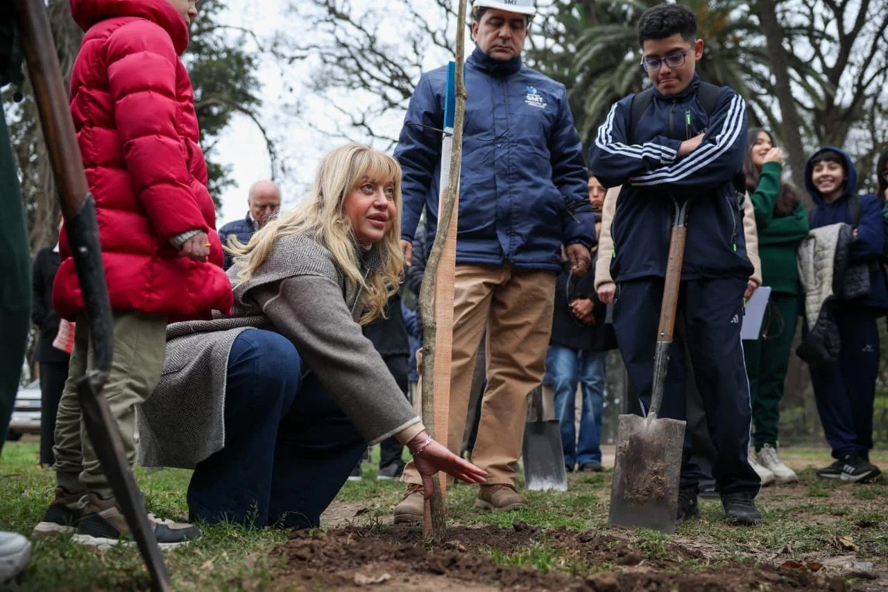 SM de Tucumán se acerca a la meta de 10 mil árboles plantados