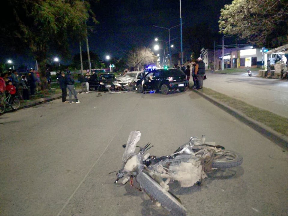 Un choque múltiple dejó varios heridos en SM de Tucumán