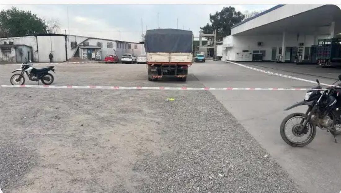 Tucumán: un trágico siniestro vial en una estación de servicio se cobró la vida de una mujer