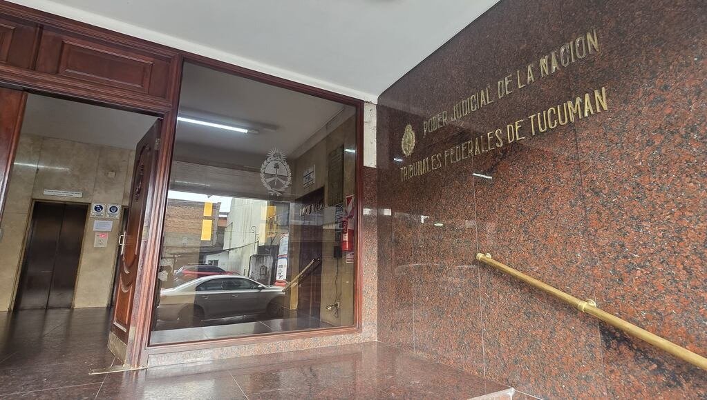 Investigan a una adolescente tucumana acusada de integrar una banda de tráfico de marihuana