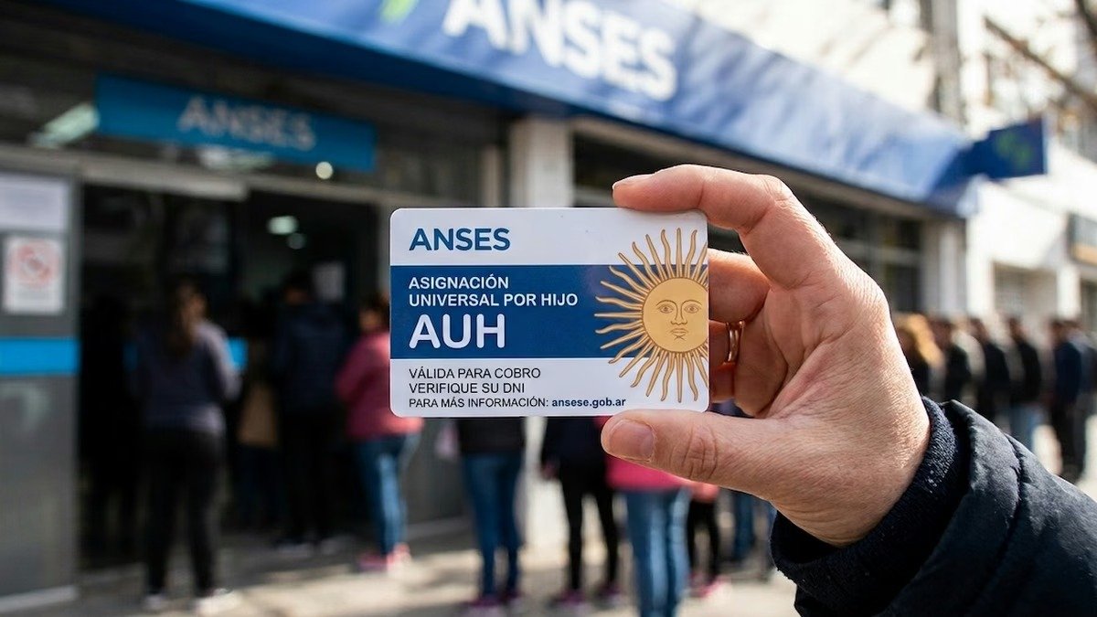 Facilitan el cobro de la AUH: cómo se acreditarán los certificados de salud y escolaridad a partir de ahora