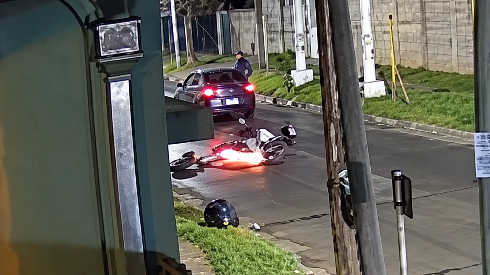 Arrolló con su moto a una jubilada y escapó sin asistirla: la víctima murió horas después. Mirá