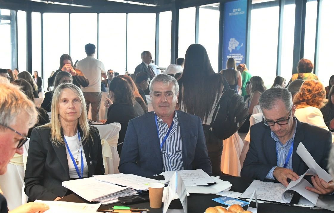 El legislador Cano llevó al PARLANOA el reclamo por los fondos hídricos retenidos y exigió obras urgentes en Tucumán ante la llegada del fenómeno “El Niño”